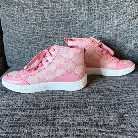 Michael Kors high top sneakers - Picture 2 of 11